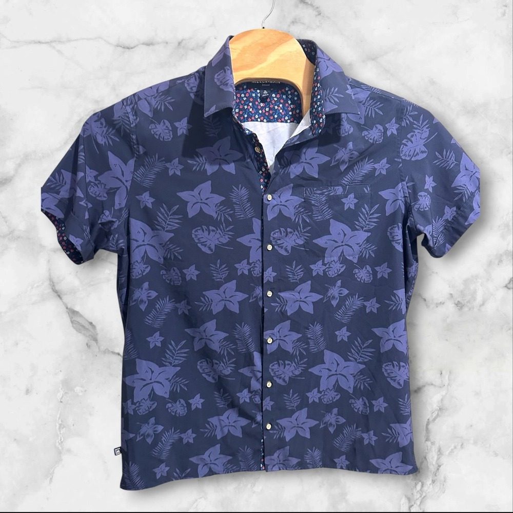 MizzenMain Leeward Men XL Trim Fit Short Sleeve Blue Floral Stretch Shirt